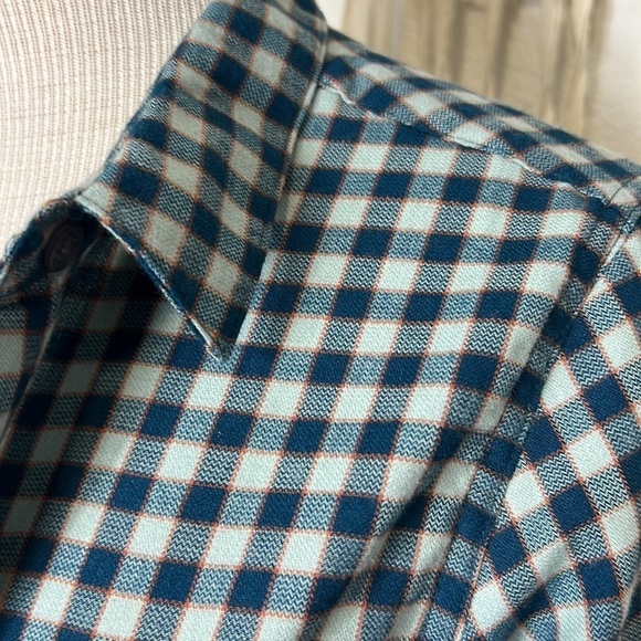 Toad & Co Teal and Aqua Plaid Long Sleeve Button Down Size  Small - Picture 12 of 15